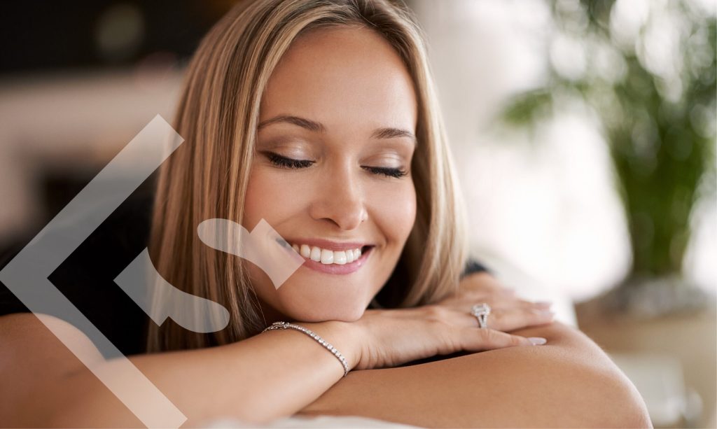 veneers or tooth whitening what's the better choice